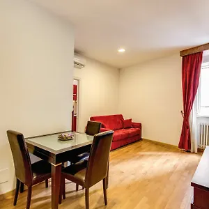 Apollo Colosseo Apartament