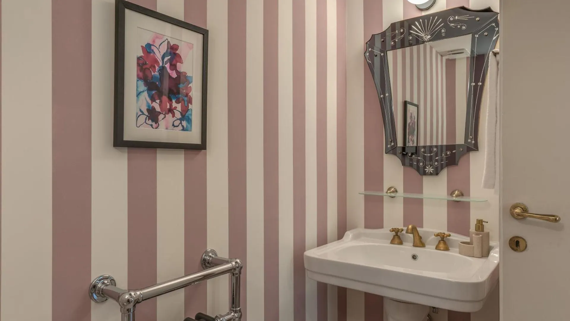 Residenza Brama - Art Aparthotel Rome